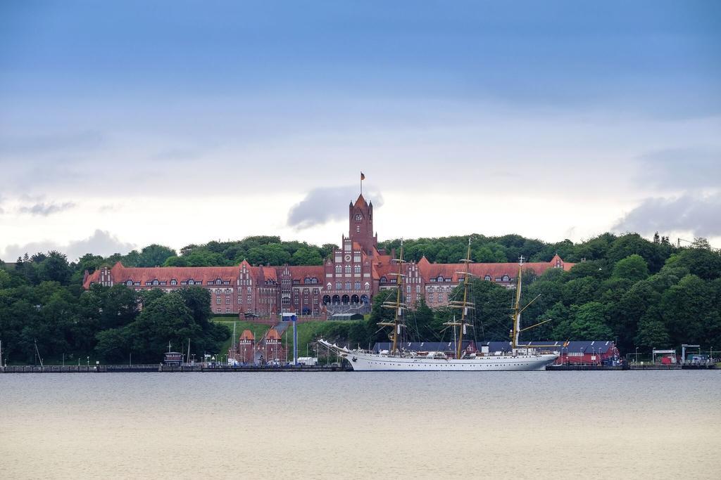 Appartement Moervig Flensburg Exteriör bild